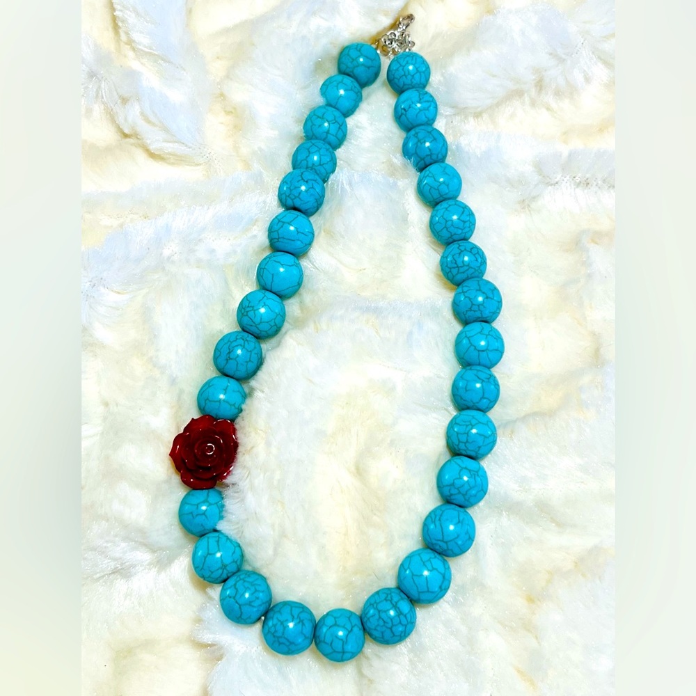 New imitation, turquoise & rose necklace